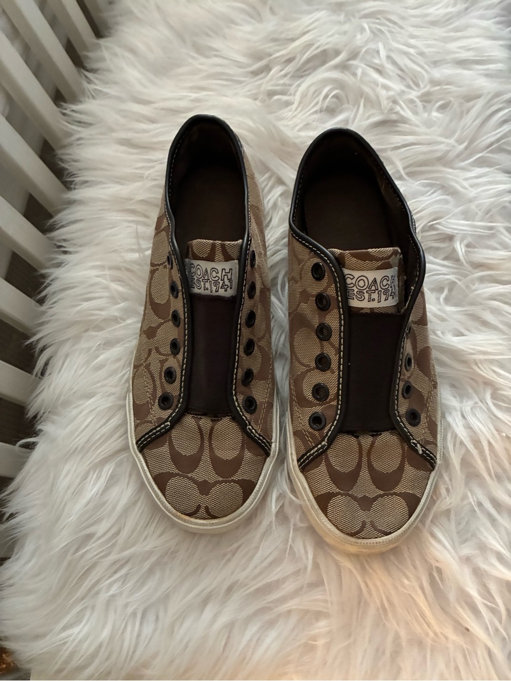 COACH Kira slip on sneakers shoes logo print Sz 8 - Picture 3 of 7